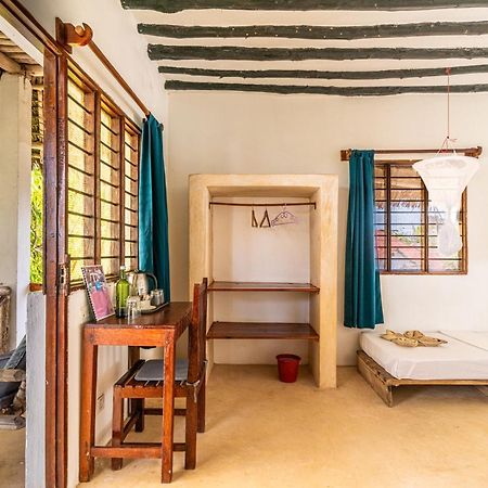 Red Monkey Beach Lodge Jambiani  Exterior photo